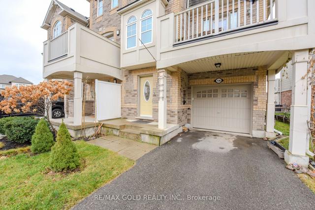 736 Challinor Terr, House attached with 2 bedrooms, 2 bathrooms and 3 parking in Milton ON | Image 12
