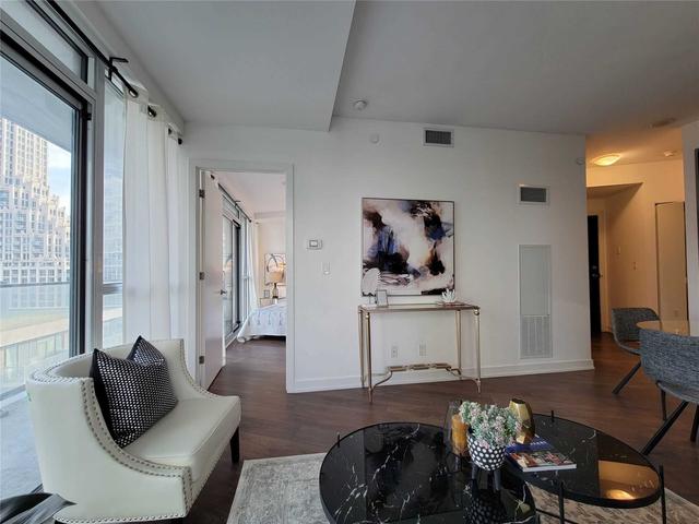 905 - 50 Bruyeres Mews, Condo with 2 bedrooms, 2 bathrooms and 0 parking in Toronto ON | Image 4