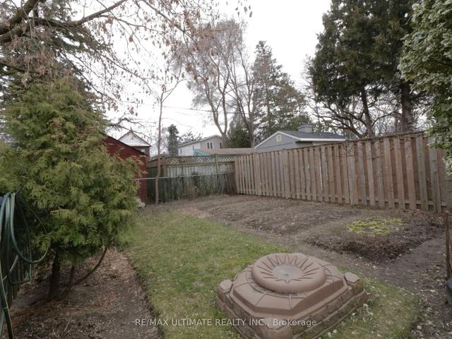 433 St Johns Rd, House detached with 3 bedrooms, 2 bathrooms and 3 parking in Toronto ON | Image 25