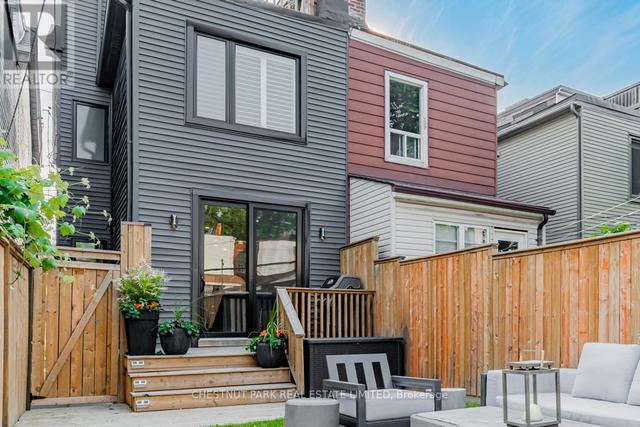 277 Boston Ave, House semidetached with 3 bedrooms, 4 bathrooms and 1 parking in Toronto ON | Image 37