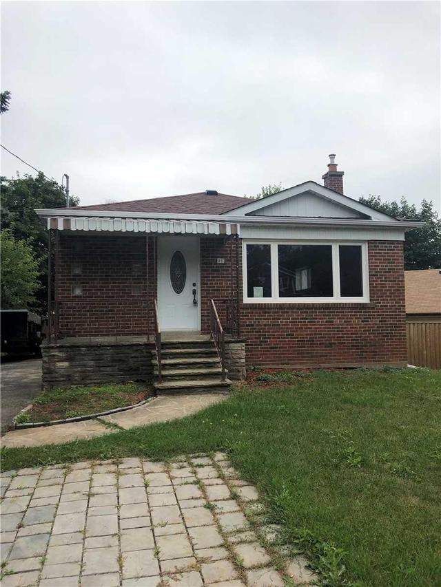 Upper - 25 Mary St, House detached with 2 bedrooms, 1 bathrooms and 2 parking in Halton Hills ON | Image 1