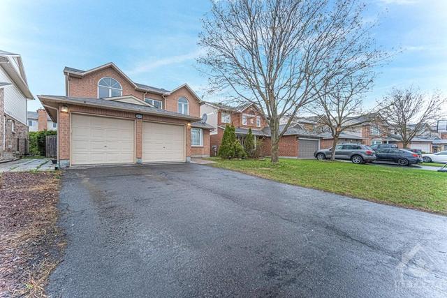 3019 Quail Run Avenue, House detached with 4 bedrooms, 3 bathrooms and 6 parking in Ottawa ON | Image 2
