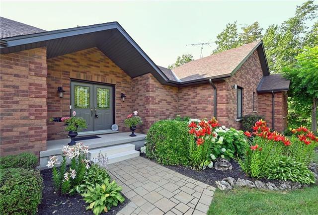 9342 #9 Side Road, House detached with 4 bedrooms, 3 bathrooms and 20 parking in Erin ON | Image 4
