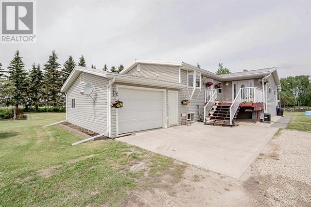 72101 Rr 261, House detached with 3 bedrooms, 3 bathrooms and null parking in Greenview No. 16 AB | Card Image