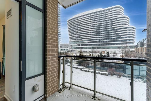 th003 - 2560 Eglinton Ave W, Townhouse with 3 bedrooms, 3 bathrooms and 1 parking in Mississauga ON | Image 3