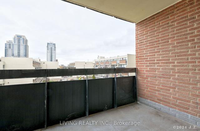 401 - 362 The East Mall, Condo with 2 bedrooms, 2 bathrooms and 1 parking in Toronto ON | Image 14