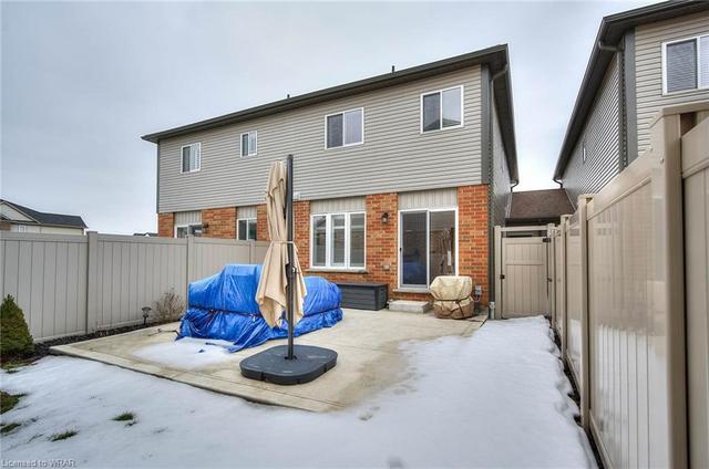 25 Crosswinds Drive, House attached with 3 bedrooms, 2 bathrooms and 3 parking in Kitchener ON | Image 26