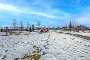 122 Channelside Cove Sw, House detached with 7 bedrooms, 3 bathrooms and 4 parking in Calgary AB | Image 43