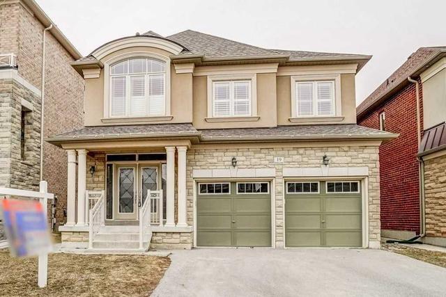 19 Headwind Blvd, House detached with 4 bedrooms, 4 bathrooms and 4 parking in Vaughan ON | Image 1