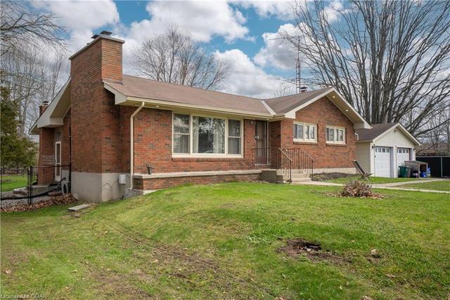 2293 County Rd 64, House detached with 3 bedrooms, 2 bathrooms and 12 parking in Quinte West ON | Image 1