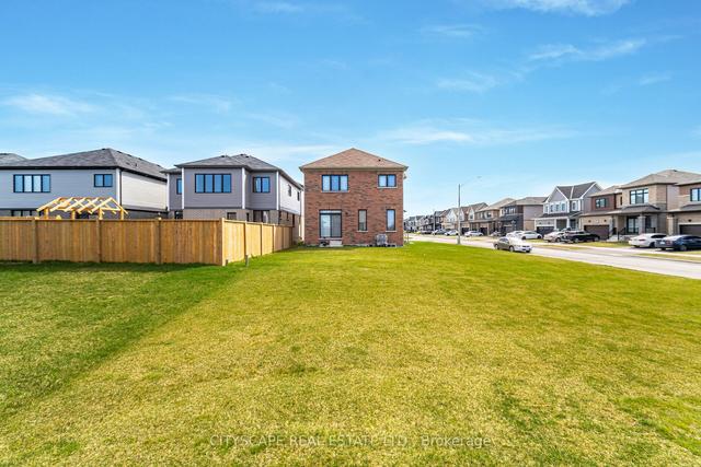 129 Explorer Way E, House detached with 4 bedrooms, 3 bathrooms and 4 parking in Thorold ON | Image 27