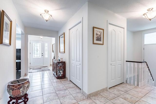 23 Jayfield Rd, House detached with 3 bedrooms, 2 bathrooms and 6 parking in Brampton ON | Image 30