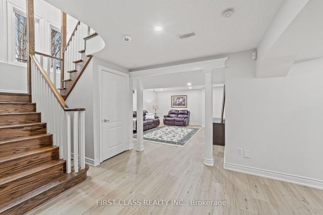 111 Spring Blossom Cres, House detached with 5 bedrooms, 6 bathrooms and 8 parking in Markham ON | Image 24