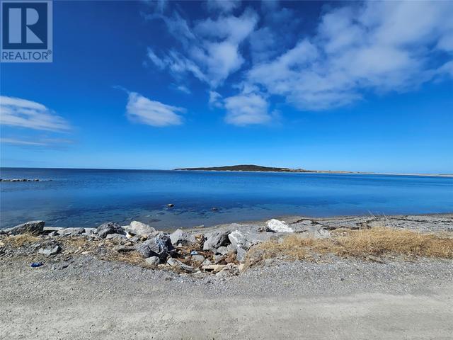 8 Grades Avenue, House detached with 3 bedrooms, 1 bathrooms and null parking in Cow Head NL | Image 4