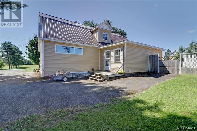 120 Cross Road, House detached with 4 bedrooms, 2 bathrooms and null parking in Southampton NB | Image 42