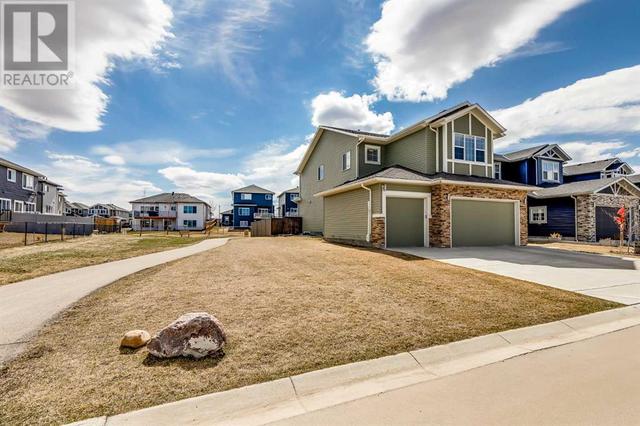 1400 Price Road, House detached with 4 bedrooms, 3 bathrooms and 5 parking in Carstairs AB | Image 2