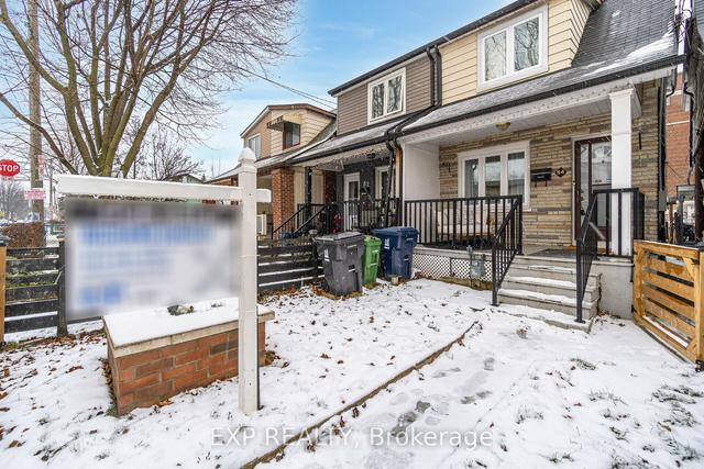 84 Rosethorn Ave, House semidetached with 2 bedrooms, 3 bathrooms and 2 parking in Toronto ON | Image 26