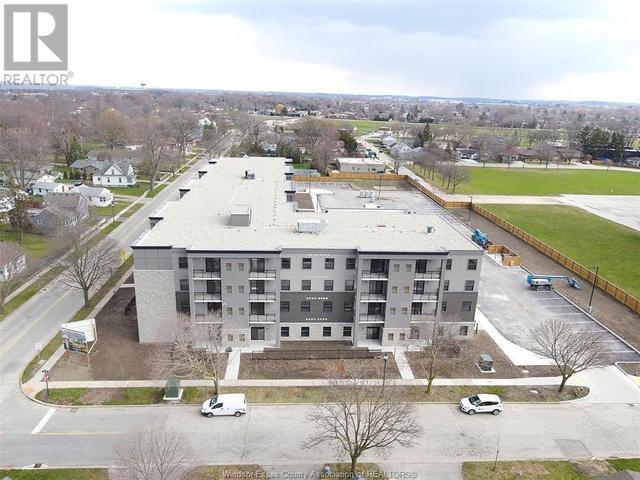 401 - 207 Brock, Condo with 2 bedrooms, 2 bathrooms and null parking in Amherstburg ON | Image 30