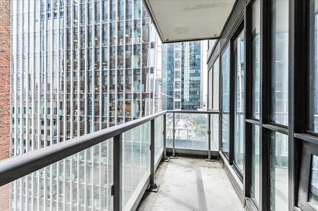 1011 - 70 Temperance St, Condo with 2 bedrooms, 2 bathrooms and 0 parking in Toronto ON | Image 7