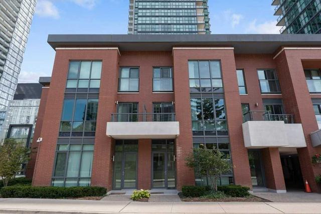 th7 - 5162 Yonge St, Townhouse with 2 bedrooms, 4 bathrooms and 1 parking in Toronto ON | Image 1