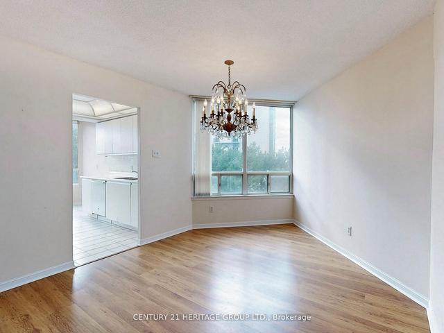 410 - 1131 Steeles Ave W, Condo with 2 bedrooms, 2 bathrooms and 1 parking in Toronto ON | Image 2