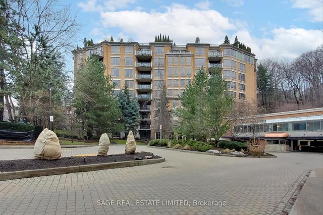 528 - 3600 Yonge St, Condo with 2 bedrooms, 2 bathrooms and 1 parking in Toronto ON | Image 1