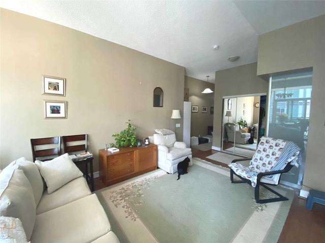 s629 - 112 George St, Condo with 2 bedrooms, 1 bathrooms and 1 parking in Toronto ON | Image 4