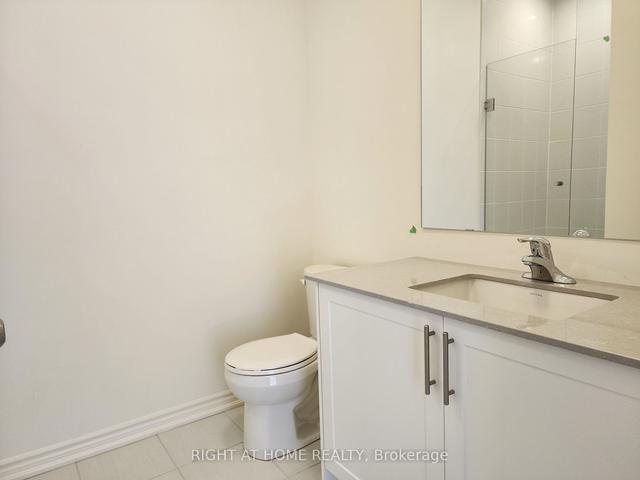 478 Salem Rd S, Townhouse with 2 bedrooms, 4 bathrooms and 2 parking in Ajax ON | Image 10