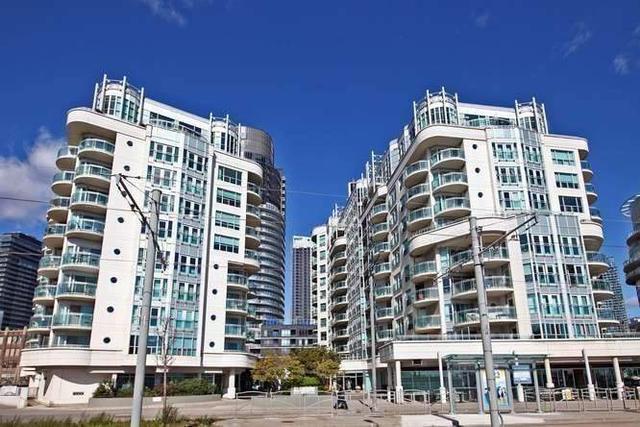 332 - 600 Queens Quay W, Condo with 1 bedrooms, 1 bathrooms and 1 parking in Toronto ON | Image 1