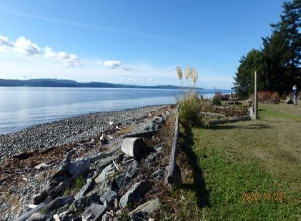 2303 A & B Armour Rd, House detached with 5 bedrooms, 4 bathrooms and 7 parking in Powell River B BC | Image 11