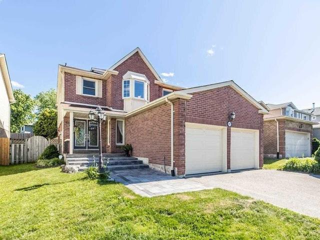 1097 Glenanna Rd, House detached with 3 bedrooms, 4 bathrooms and 5 parking in Pickering ON | Image 1