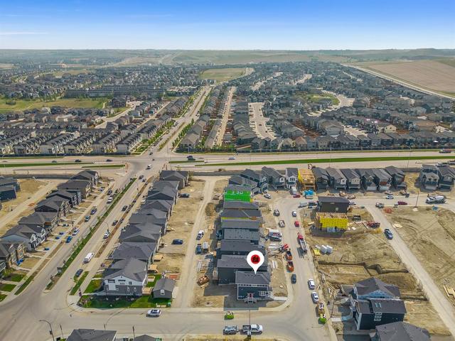86 Aquila Way Nw, House detached with 3 bedrooms, 2 bathrooms and 2 parking in Calgary AB | Image 8
