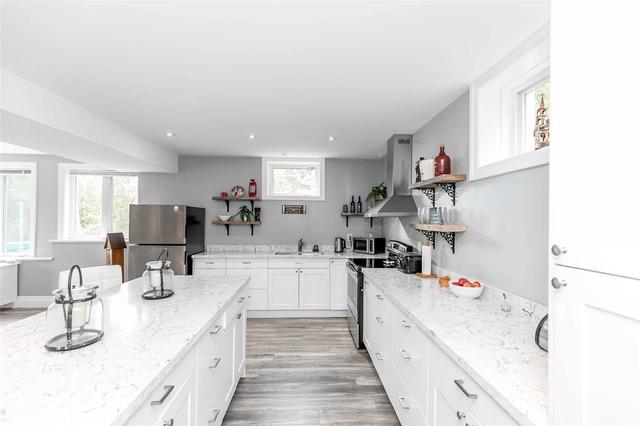 2700 4th Line N, House detached with 2 bedrooms, 3 bathrooms and 12 parking in Oro Medonte ON | Image 17