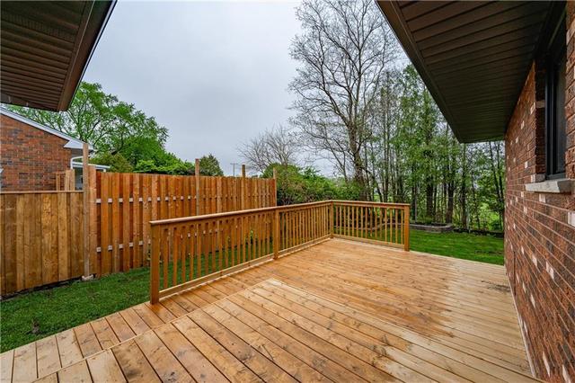 2120 Maplewood Drive, House detached with 3 bedrooms, 2 bathrooms and 3 parking in Burlington ON | Image 42