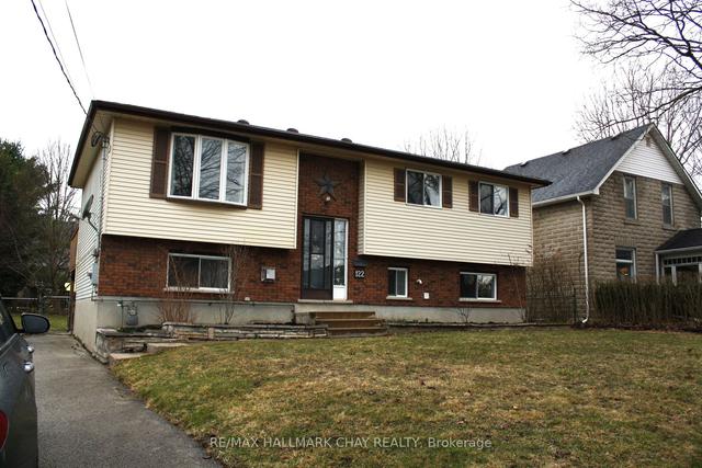 122 4th Ave W, House detached with 3 bedrooms, 2 bathrooms and 3 parking in Owen Sound ON | Image 1