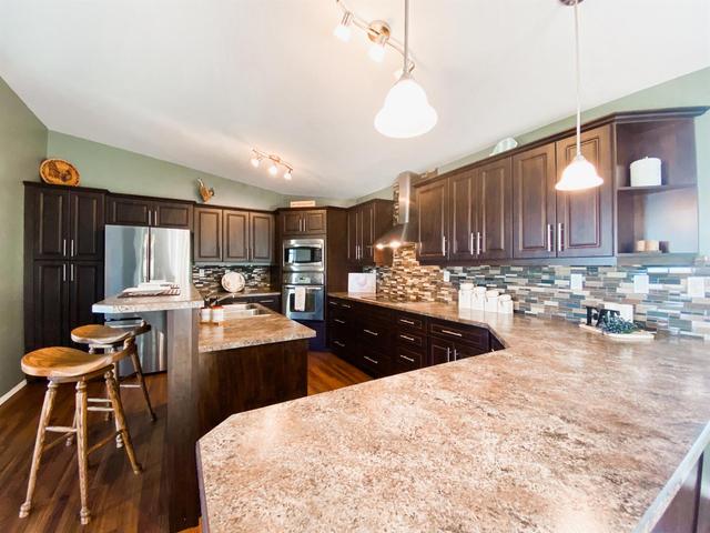 80218 82 Range, House detached with 3 bedrooms, 2 bathrooms and 12 parking in Saddle Hills County AB | Image 4