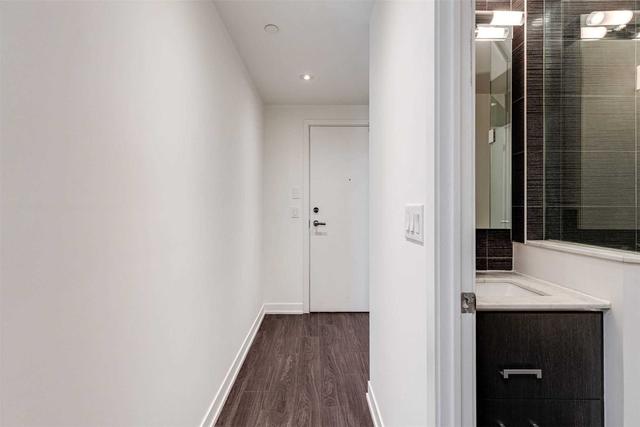 616 - 1830 Bloor St W, Condo with 1 bedrooms, 1 bathrooms and 0 parking in Toronto ON | Image 3