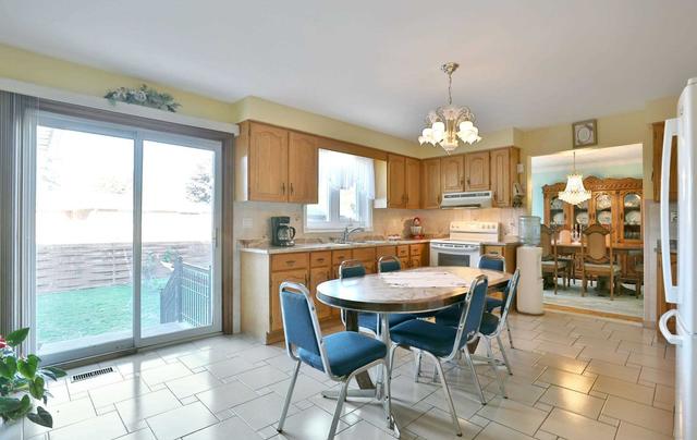 10 Placid Pl, House detached with 5 bedrooms, 3 bathrooms and 8 parking in Hamilton ON | Image 24