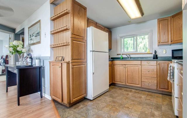 675 North Shore Dr E, House detached with 2 bedrooms, 1 bathrooms and 5 parking in Otonabee South Monaghan ON | Image 11