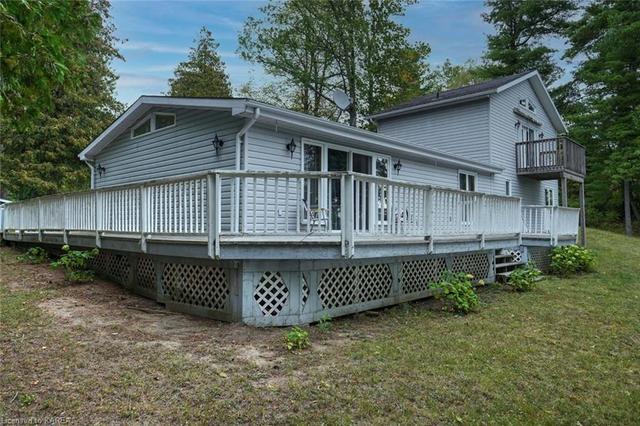 1310 Lb13, House detached with 3 bedrooms, 2 bathrooms and 6 parking in Rideau Lakes ON | Image 1