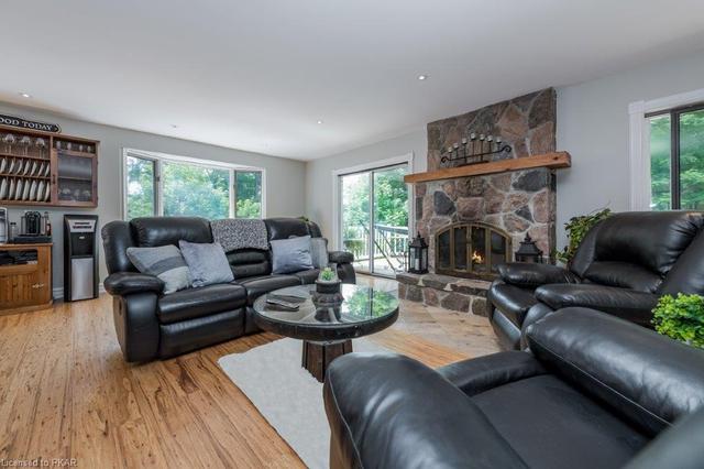 1330 Line 1 S Line, House detached with 3 bedrooms, 3 bathrooms and 24 parking in Oro Medonte ON | Image 38