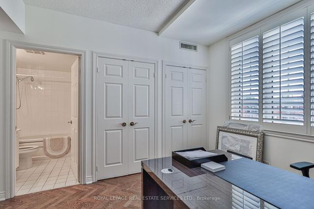 129 - 2289 Lake Shore Blvd W, Townhouse with 3 bedrooms, 3 bathrooms and 2 parking in Toronto ON | Image 8