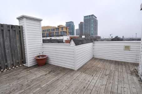 th819 - 12 Sudbury St, Townhouse with 2 bedrooms, 2 bathrooms and 1 parking in Toronto ON | Image 6