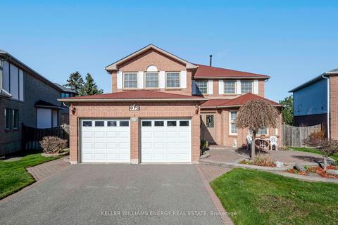 915 Catskill Dr, House detached with 4 bedrooms, 4 bathrooms and 6 parking in Oshawa ON | Card Image