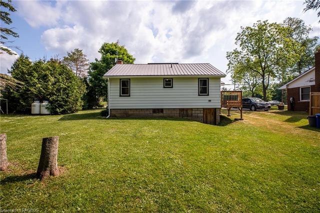 777370 Highway 10, House detached with 2 bedrooms, 1 bathrooms and null parking in Chatsworth ON | Image 10