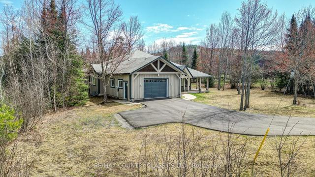 32 Nicklaus Dr, House detached with 3 bedrooms, 2 bathrooms and 7 parking in Bancroft ON | Image 1