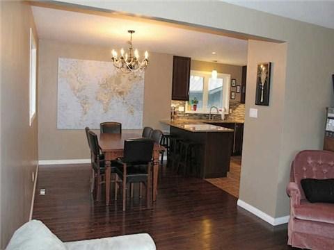 1384 Queen Cres, House detached with 5 bedrooms, 3 bathrooms and 4 parking in Moose Jaw SK | Image 8