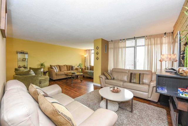 1004 - 3100 Kirwin Ave, Condo with 2 bedrooms, 2 bathrooms and 2 parking in Mississauga ON | Image 10