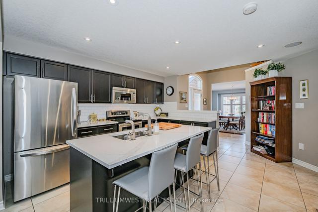 30 Katemore Dr, Townhouse with 2 bedrooms, 3 bathrooms and 2 parking in Guelph ON | Image 30