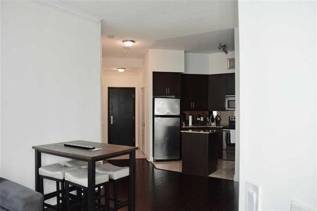 3505 - 80 Absolute Ave, Condo with 2 bedrooms, 2 bathrooms and 2 parking in Mississauga ON | Image 12
